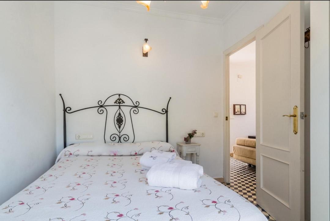 شقة Casa En La Playa De Cabria Almuñécar المظهر الخارجي الصورة